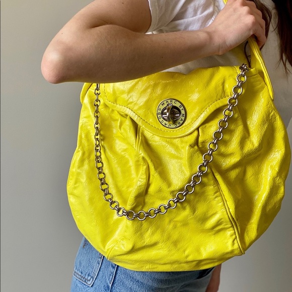 Marc Jacobs Yellow Patent Leather Flap Chain Hobo - Picture 3 of 6
